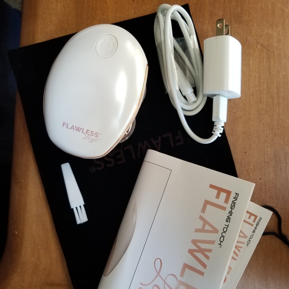 Flawless Legs Finishing Touch electric shaver